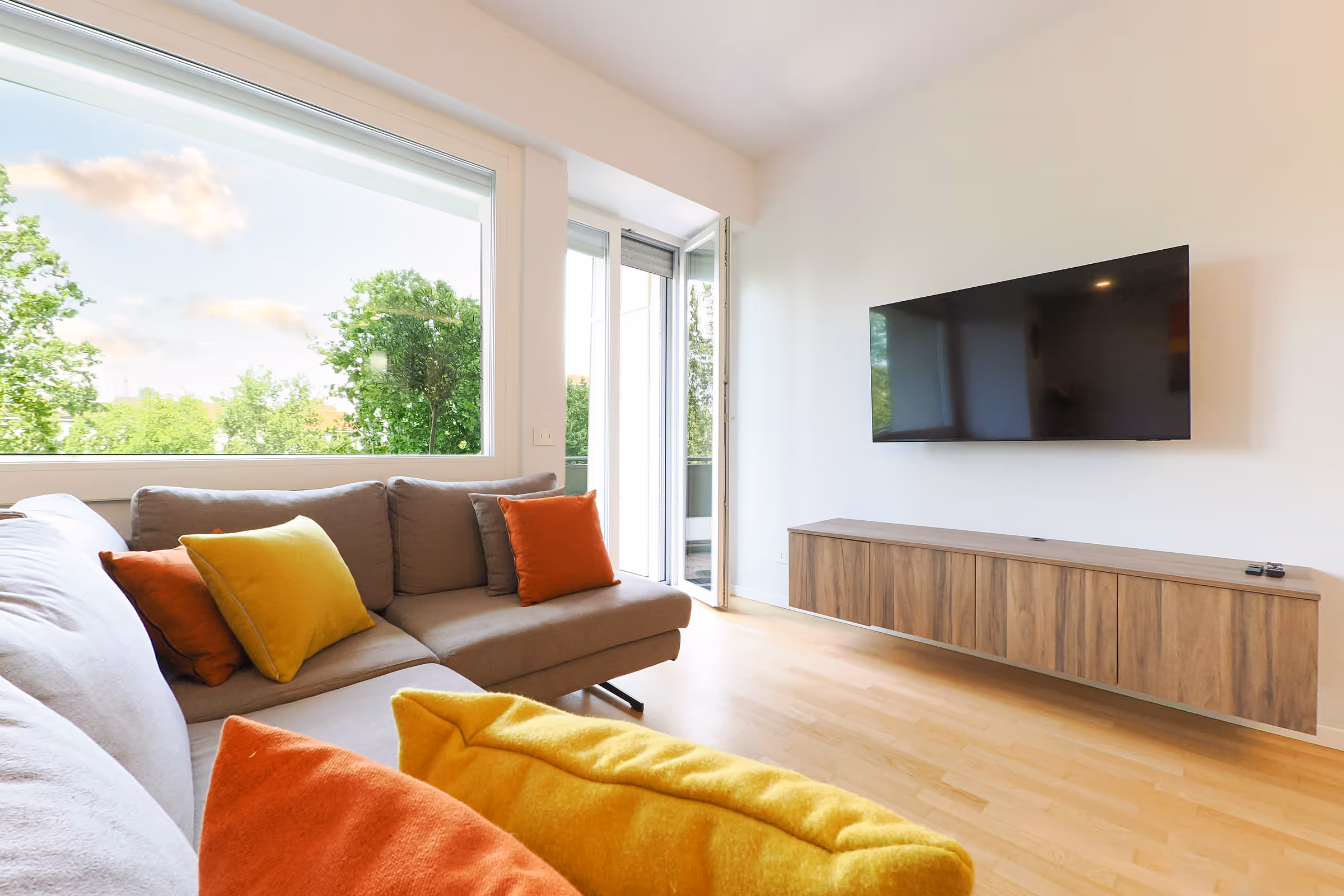 Exclusive Tower Apt Corso Sempione, Sempione, foto 2